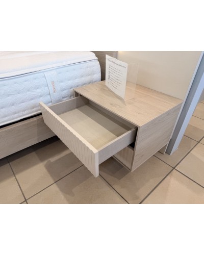 Dormitorio de matrimonio con Cabezal LED 270-01 - Outlet